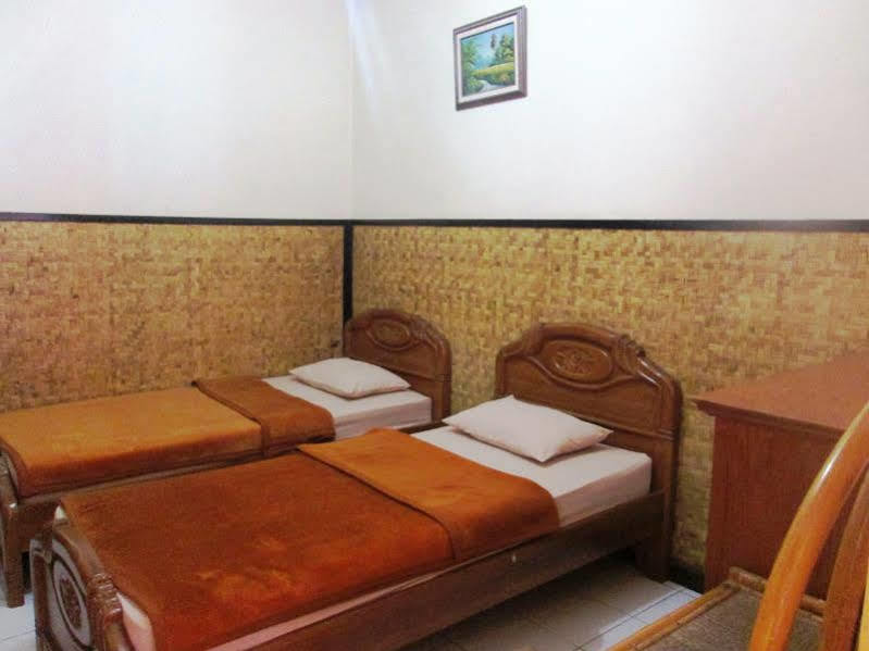 Lingga Guest House Jayagiri Лембанг Экстерьер фото